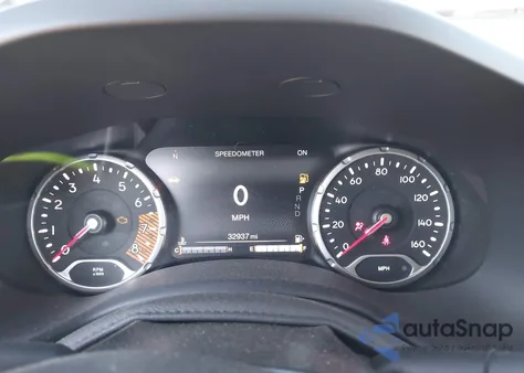 2023 Jeep Renegade (Red) Edition 4X4 из США, поврежденный, VIN ZACNJDB16PPP19691